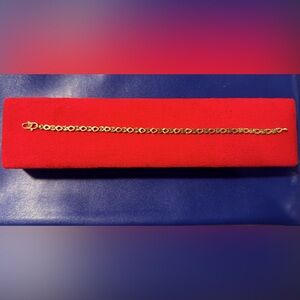 Stunning solid 22k gold bracelet